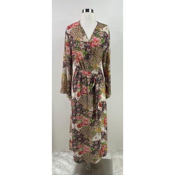 Natori Floral Animal Print Robe - Picture 1 of 11